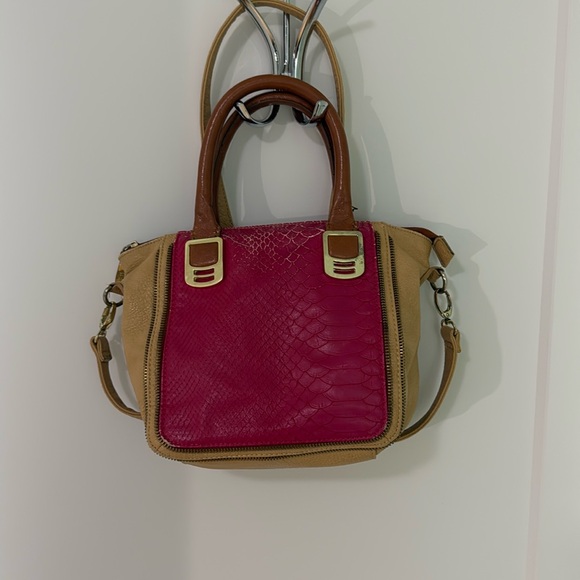 Pink and brown purse - Picture 1 of 4